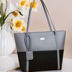 Two-Tone Gray & Black Structured Tote Bag with Pocket NIP